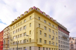 foto Administrative building of the Ministry of Industry and Trade, Prague, street Dittrichova - after