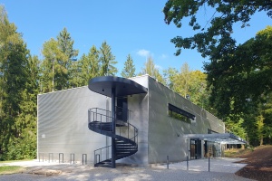 foto Lecture building for the Astronomical Institute of the Czech Academy of Sciences, Ondřejov - after